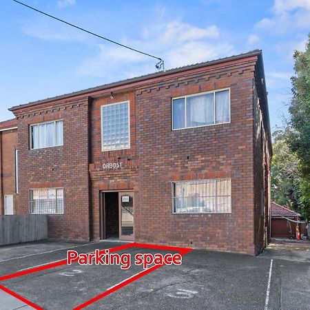 Burwood New 2 Bedroom 2 Bathroom Apartment Sydney Kültér fotó