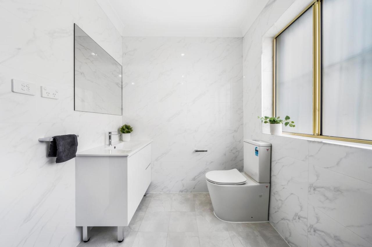 Burwood New 2 Bedroom 2 Bathroom Apartment Sydney Kültér fotó