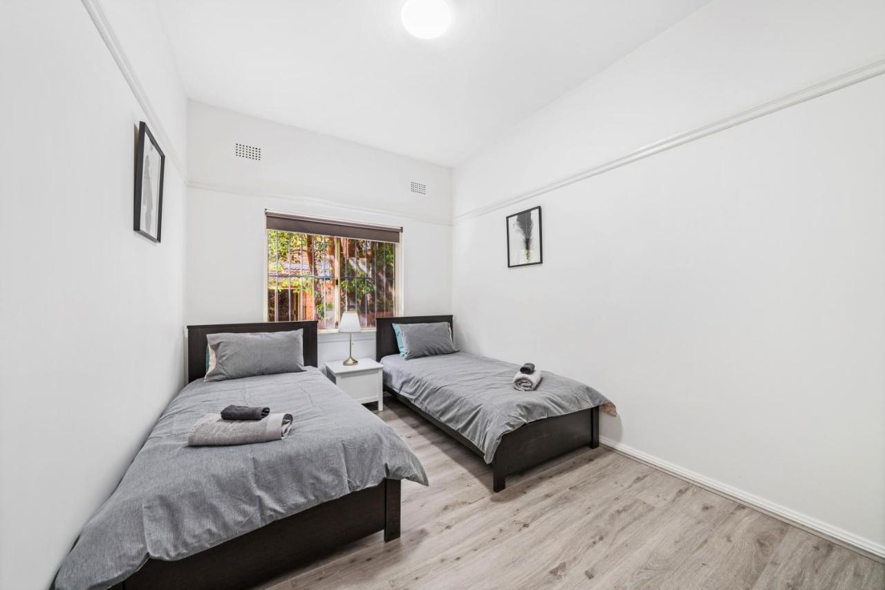 Burwood New 2 Bedroom 2 Bathroom Apartment Sydney Kültér fotó
